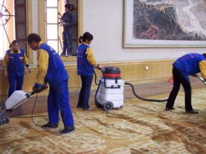 蘭州專業保潔服務全攻略 開荒保潔、地暖油煙機清洗與擦玻璃一站式解決方案